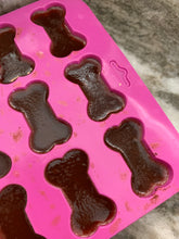 Load image into Gallery viewer, Tater's Liverlicious Gummies -  All Natural Home Baked Dog Treats