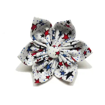 White Stars Dog Collar Flower