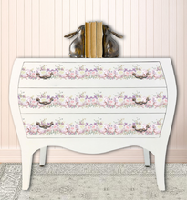 Load image into Gallery viewer, Rose Merveilleuses Hokus Pokus Image Transfer
